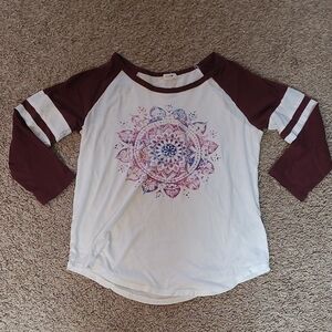 Garage Burgundy and White Shirt 3/4 Sleeve Shirt Size Medium